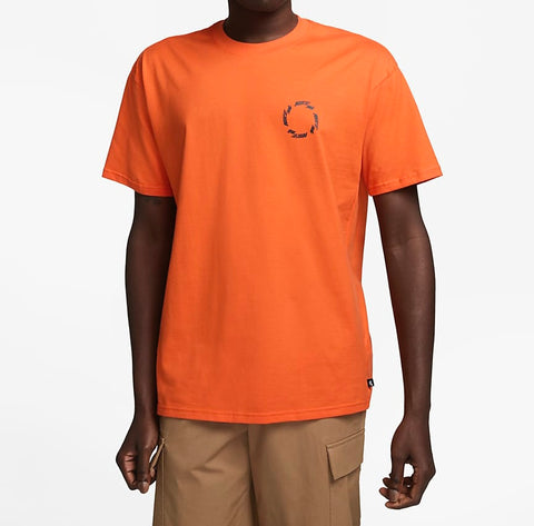 Nike SB Skate S/S Tee FB8143-819 Safety Orange (In Store Pickup Only)