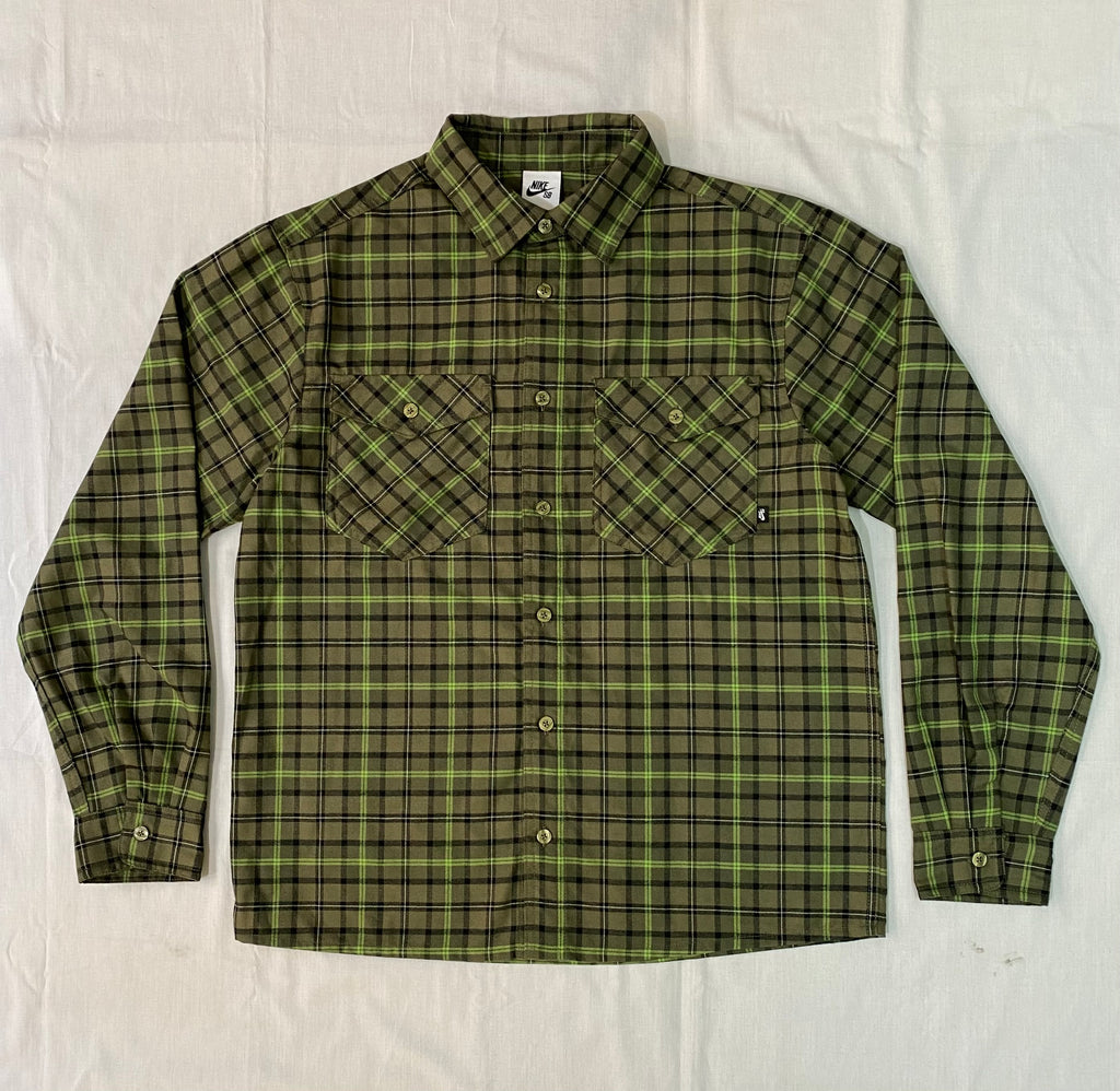 Nike SB L/S Flannel Skateboard Button Up Shirt FN2568-222 Medium Olive/Cargo Khaki (In Store Pickup Only)